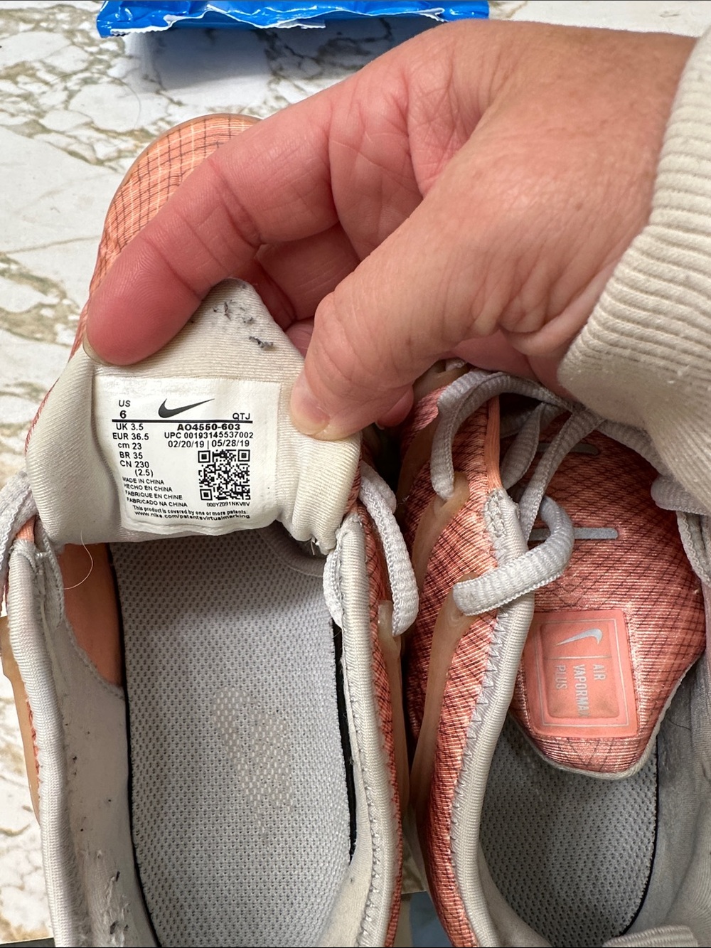 Nike Pink/Coral Woven Lightweight Running Shoes